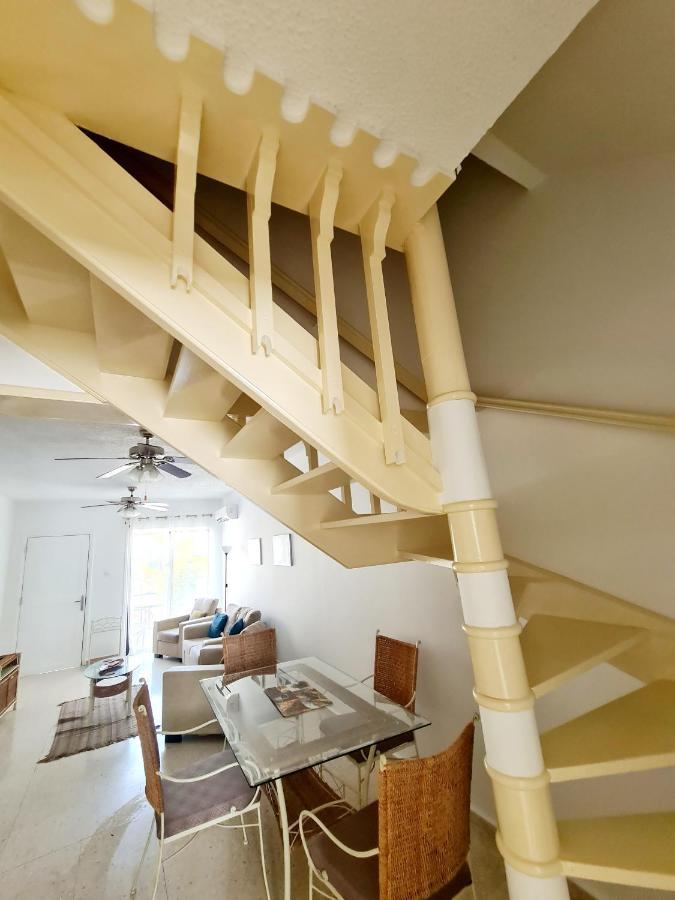 2 Bedroom Townhouse, Close To Paphos Harbour, Use Of Onsite Facilities エクステリア 写真